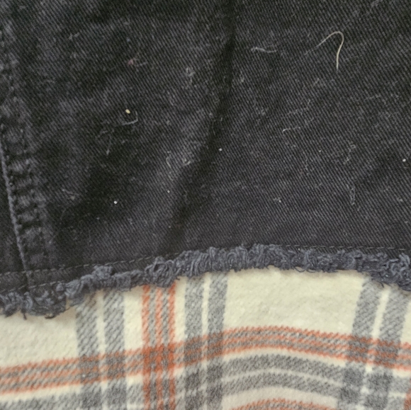 NYC black denim jacket with flannel bottom size 14/16 girls. - Picture 7 of 9